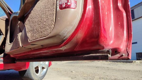 1993 Pontiac Grand Prix Front Door RH Red — photo 7