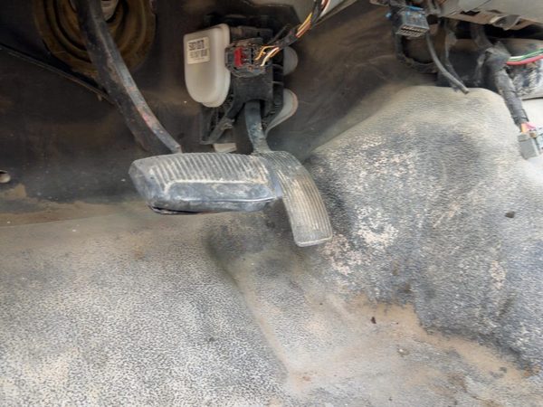 2003-2007 Ford F350 Gas Pedal Assembly Oem Accelerator 6.0L Powerstroke Diesel — photo 4