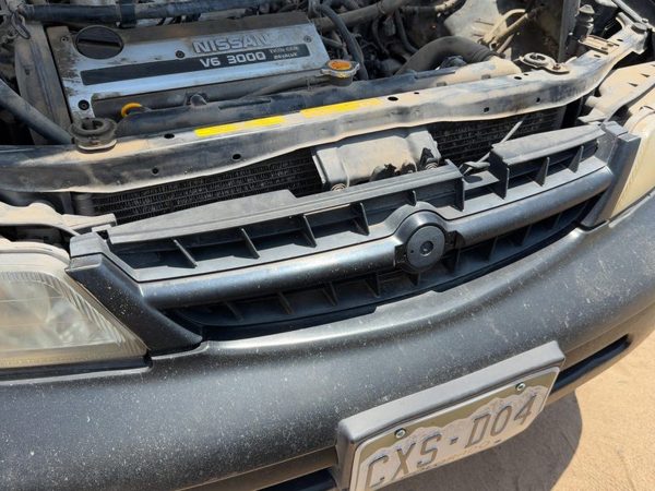 1997-1999 Nissan Maxima Front Grille Assembly Oem Painted Super Black Kh3 — photo 1