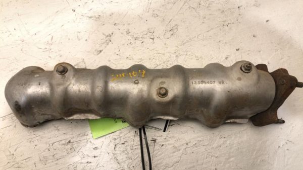2004-2005 Chevy Impala Front Exhaust Manifold Assembly Oem Heat Shield Oem 3.4L — photo 2