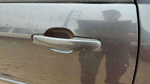 05-09 Chevy Equinox Driver Left Rear Outside Door Handle Back Granite Gray 44U — photo 3