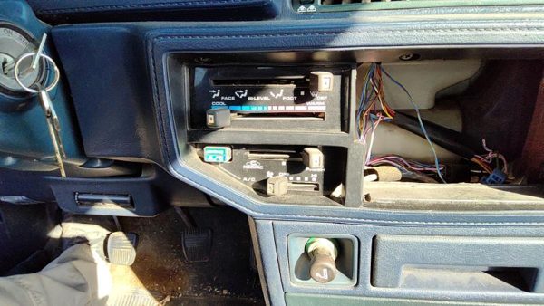 1983-86 Toyota Camry Temperature Control Module In Dash Heater Ac Head Unit Oem — photo 5