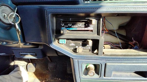 1983-86 Toyota Camry Temperature Control Module In Dash Heater Ac Head Unit Oem — photo 4