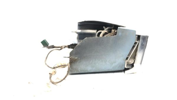 1988-1991 Chrysler New Yorker Passenger Right Tail Light Brake Lamp Rear chipped — photo 9