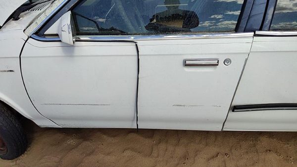 1987 Oldsmobile Cutlass Ciera Front Door LH White — photo 2