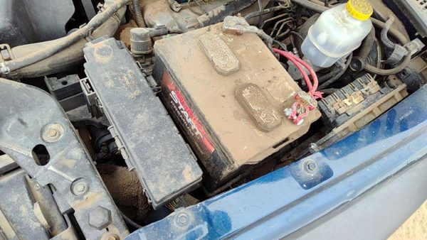 2002 Jeep Liberty Complete Battery Box Mount Tray Oem 3.7L 55360084Ab — photo 4