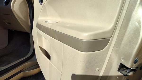 2006-2008 Chevy Hhr Passenger Right Front Door Trim Panel With Switches Tan 32B — photo 3