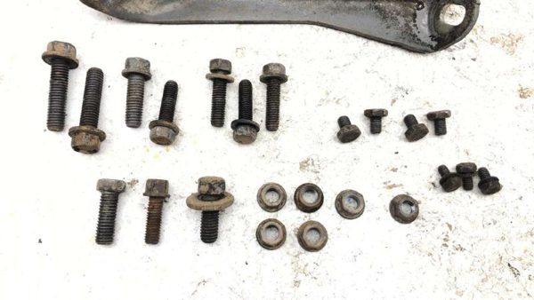 98-99 Dodge Ram 1500 Dust Cover And Transmission Mount Bolts Oem Hardware — photo 2
