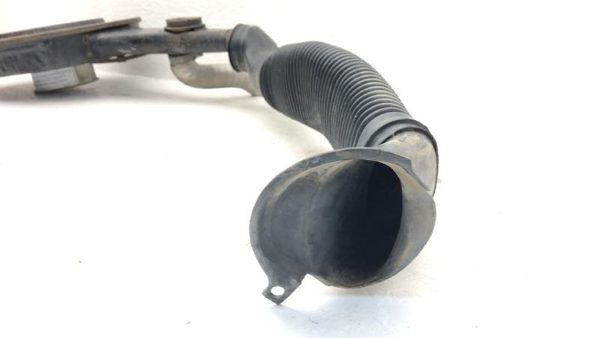 82-84 Deville Sedan Complete Air Intake Filter Box Housing With Tube Oem 4.1l — photo 4
