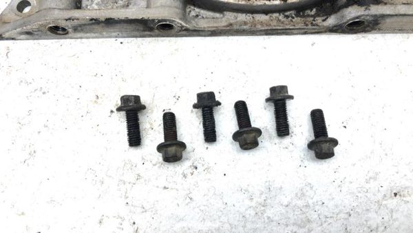 2001 Dodge Ram 2500 Rear Main Cover With Bolts Oem 5.9L Cummins 3936895 — photo 2