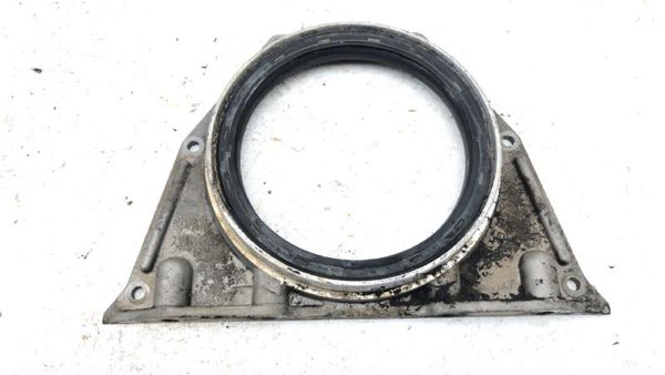 2001 Dodge Ram 2500 Rear Main Cover With Bolts Oem 5.9L Cummins 3936895 — photo 3
