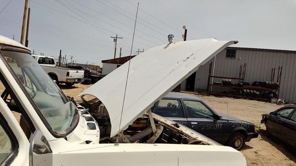1984 Dodge Ram Hood White — photo 2