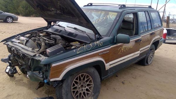 1993 Jeep Grand Wagoneer — vehicle photo 1