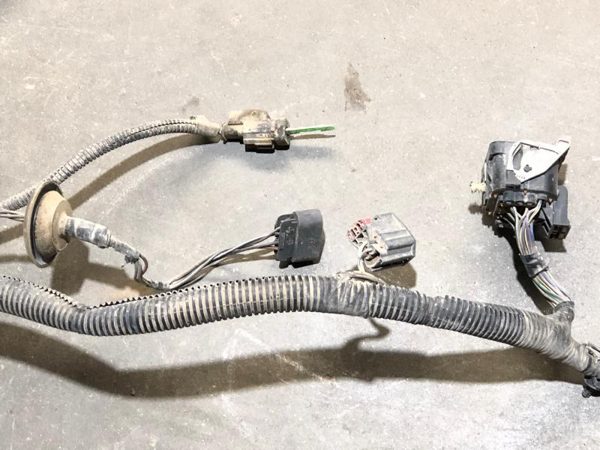2005 Dodge Ram 3500 Headlight Wiring Harness Front Compartment 5.9L Cummins Oem — photo 6
