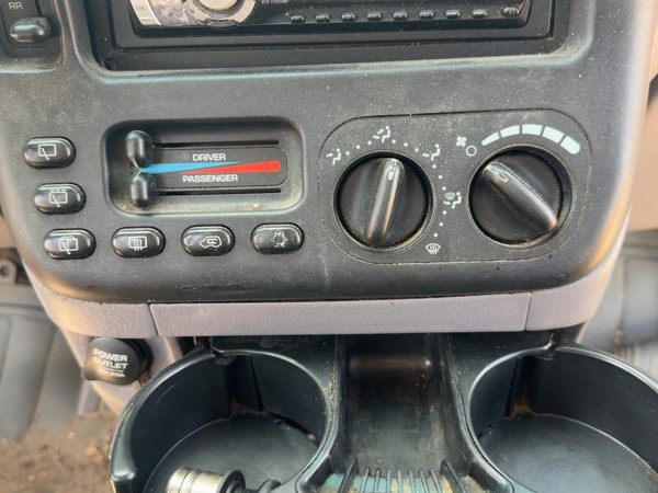 99-00 Town & Country Temperature Control Module In Dash Heater Ac Head Unit Oem — photo 4