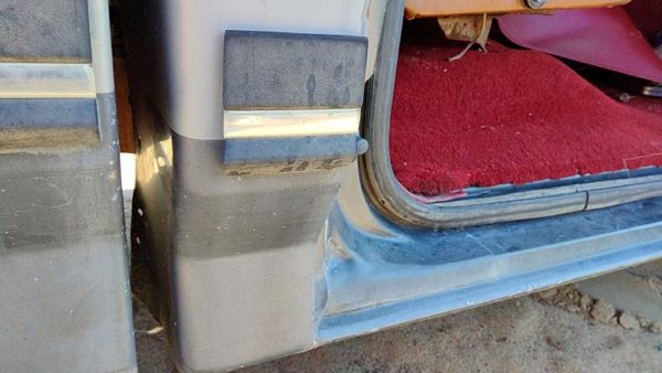 1987-1991 Ford F150 Passenger Right Rear Moulding On Cab Oem Rh — photo 3