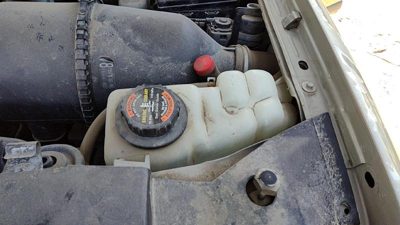 1998 Lincoln Navigator Coolant Recovery Bottle