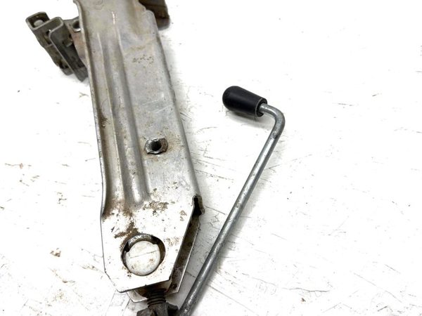 2007-2011 Nissan Versa Spare Tire Jack Scissor Lift Oem — photo 4