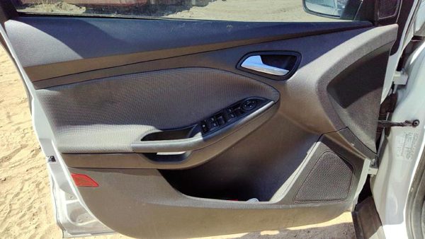13-14 Focus Ford Driver Front Door Trim Panel With Master Switch Black Ew — photo 1
