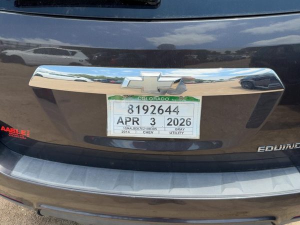2014 Chevy Equinox License Plate Trim Surround Panel Oem Tail Trunk Finish — photo 1