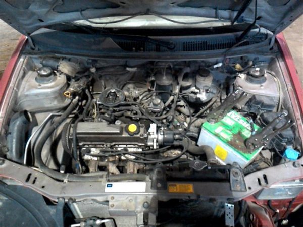 1995 Chevy Geo Metro Exhaust Manifold 1.0L — photo 2