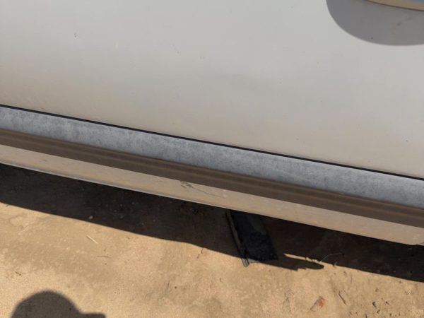96-99 Town & Country Driver Left Front Moulding From Door Oem Cladding 4Dr — photo 5