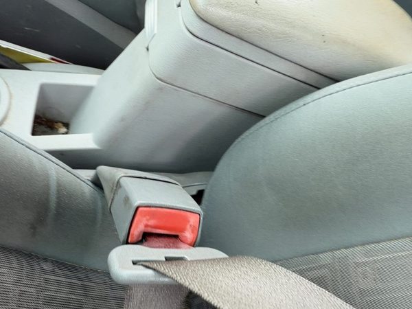 06-10 Pt Cruiser Driver Left Front Seat Belt Buckle Receiver Oem Gray D7Dv — photo 4