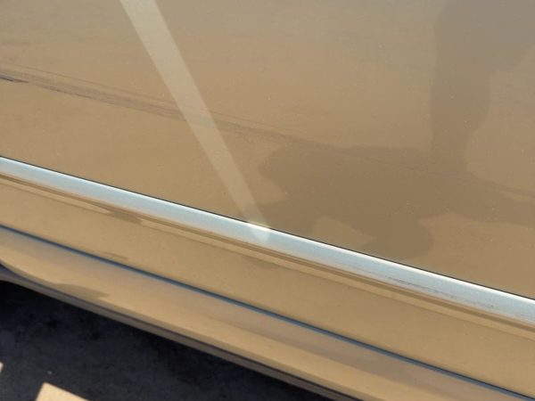 05-09 Legacy Outback Driver Left Front Upper Moulding From Door Oem Gold 9J — photo 6