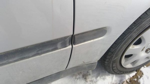 1996-2000 Honda Civic Passenger Right Moulding From Fender Oem Trim Strip — photo 7