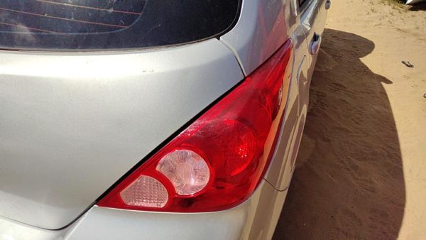 2007-2011 Nissan Versa Passenger Right Outer Tail Light Brake Lamp Oem Rear — photo 4