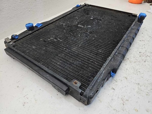 1972-1980 Mercedes 450Sl 107 Radiator Oem 4.5L 1075011201 — photo 9