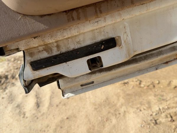 1997-2004 Ford F150 Passenger Right Rear Door Latch With Rods/Cables Oem Back — photo 6