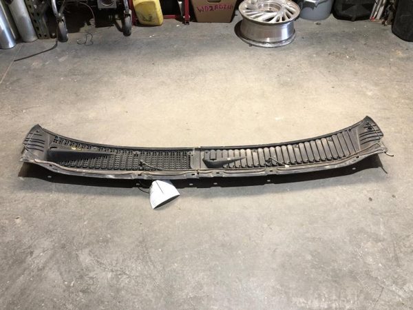 02 Ford F250 Super Duty Windshield Wiper Cowl Vent Trim Panel Grille Powerstroke — photo 12