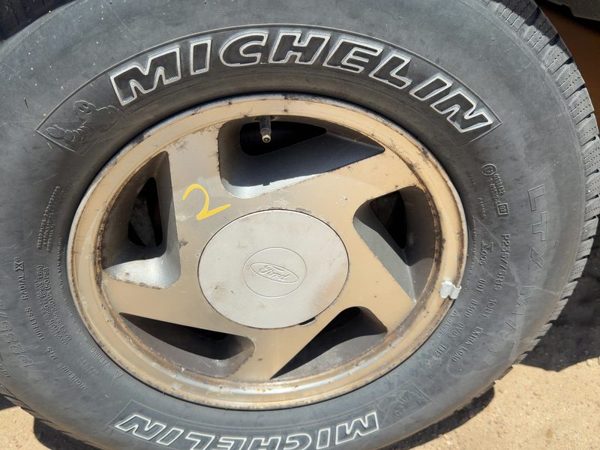 1991-1994 Ford Explorer 2 Dr 15" Aluminum Wheel Oem Factory 5 Hole Rim #2 — photo 2