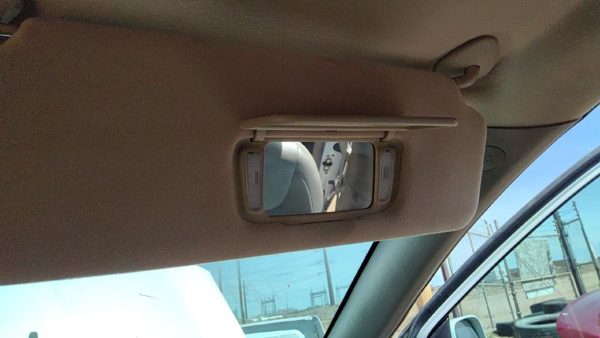 2004 Toyota Sienna Passenger Right Sun Visor Oem Fawn 41 7431008090A0 — photo 6