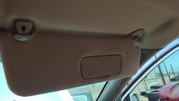 2004 Toyota Sienna Passenger Right Sun Visor Oem Fawn 41 7431008090A0 — photo 4