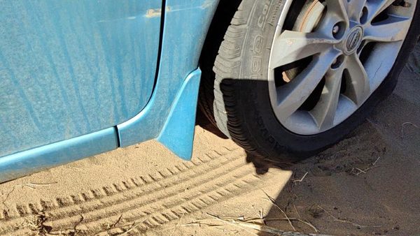 12-19 Versa Note Passenger Right Moulding From Fender Trim Strip Sedan Blue Rbe — photo 2