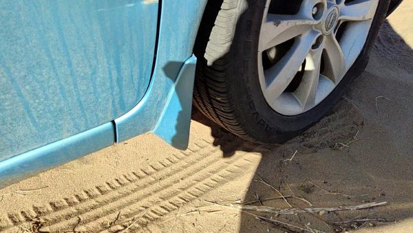 12-19 Versa Note Passenger Right Moulding From Fender Trim Strip Sedan Blue Rbe — photo 3