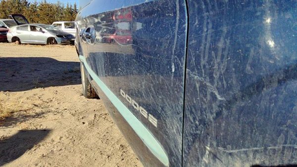 2001 Dodge Caravan Front Door RH Blue — photo 4