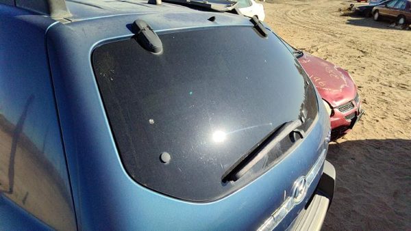2005-2009 Hyundai Tucson Back Glass Rear Window Oem 871112E020 — photo 3