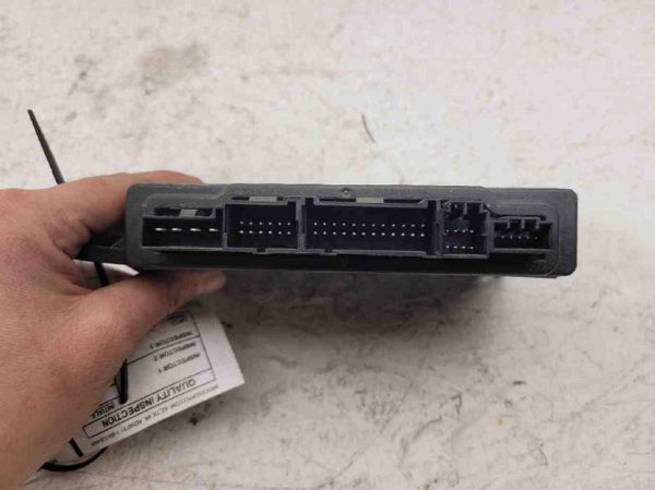 2004 Cadillac SRX Chassis Brain Box Free Shipping — photo 2