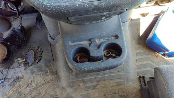 03-06 Dodge Sprinter Van 3500 Center Console Assembly Oem Cup Holder Gray Aa — photo 6