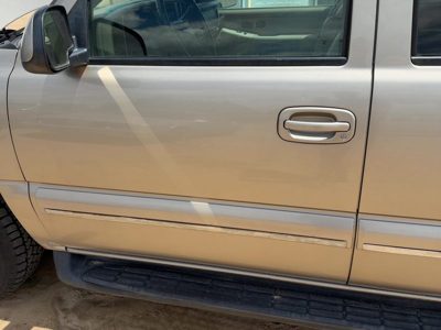 2001 Suburban 1500 Front Door LH Pewter 11U