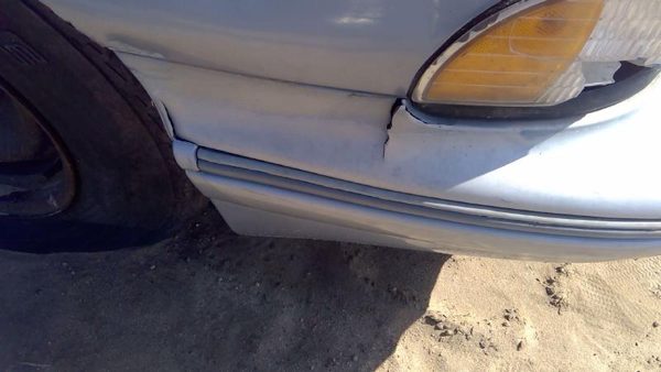 1991-1996 Chevy Caprice Front Bumper Cover Assembly Oem Blue Torn 10214403 — photo 11