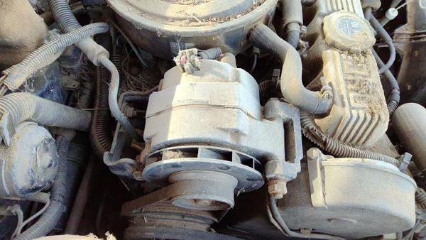 1985-1986 Pontiac Sunbird Alternator 1.8L 19151866 — photo 2