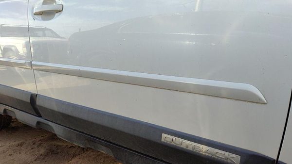 10-14 Legacy Outback Passenger Right Front Upper Moulding From Door Trim Strip 7 — photo 2