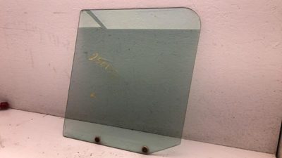 1979-1989 International S1600 S1700-S2600 Left Door Glass Side Window
