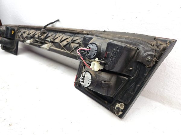 2000-2004 Subaru Legacy Center Middle Tail Light Brake Trunk Lamp Oem Rear — photo 12