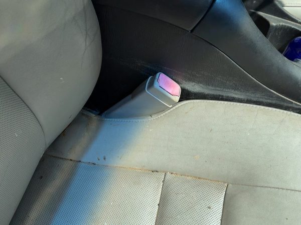 06-07 Monte Carlo Passenger Right Front Seat Belt Buckle Receiver Oem Gray 832 — photo 1