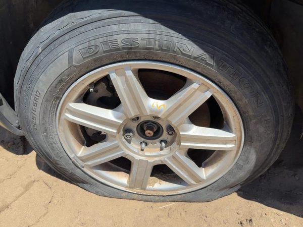 2004 Cadillac Srx 17" Wheel Oem Factory 7 Spoke Rim N93 #3 09594300 — photo 3